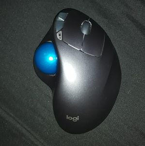 Logitech M570 wireless trackball mouse